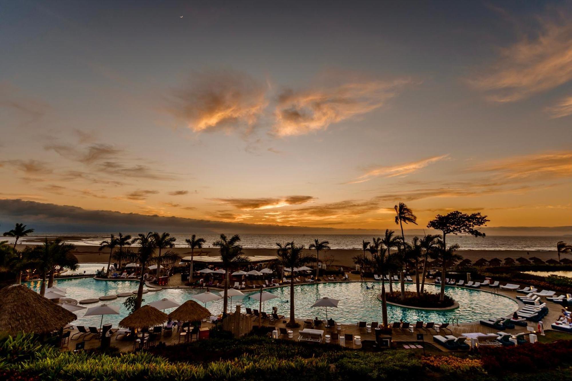 Grand Luxxe Two Bedroom Suite - Nuevo Vallarta Luaran gambar